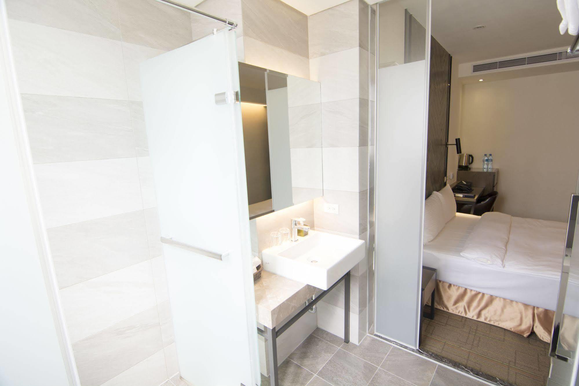 O2 Hotel Taipei Main Station Zewnętrze zdjęcie
