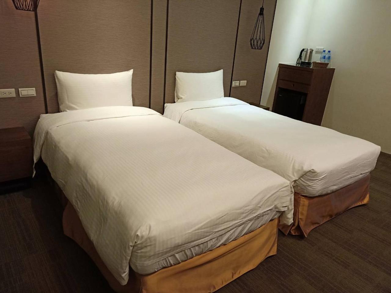 O2 Hotel Taipei Main Station Zewnętrze zdjęcie
